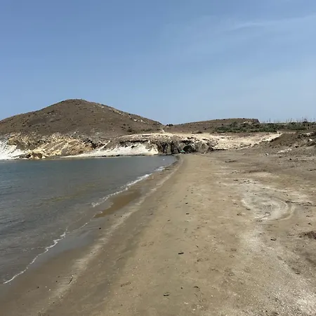 3 A Estrenar En Playa Zapillo Apartment